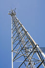 Cynkowana ogniowo stalowa wieża telekomunikacyjna Q235